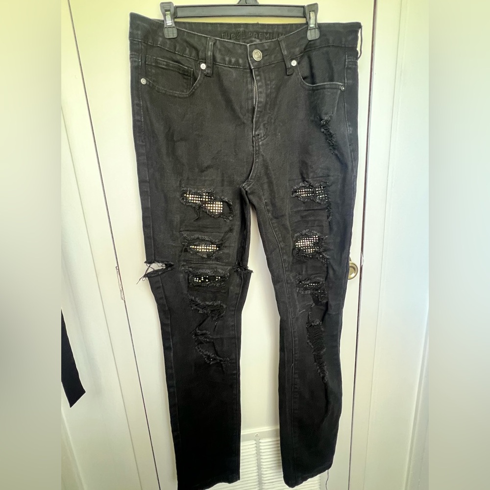 Rue21 Black Skinny Distressed Jeans with Stretch